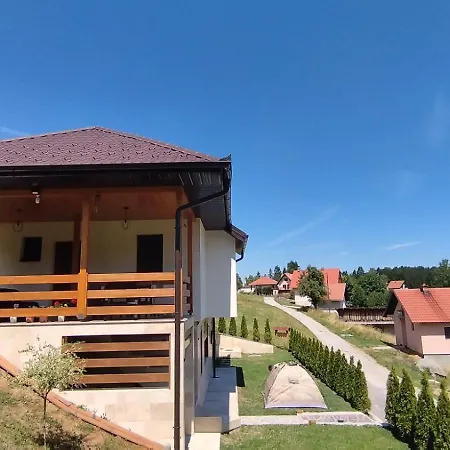 Lazarev 컨트리하우스 Sirogojno