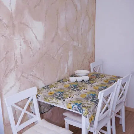 Lazarev 컨트리하우스 *